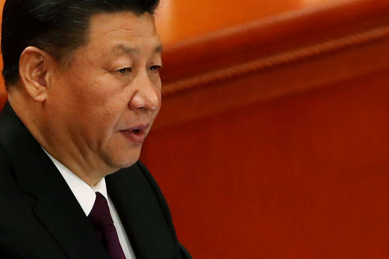 © Reuters. رئيس الصين يحذر تايوان من مواجهة "عقاب تاريخي" إذا حاولت الانفصال
