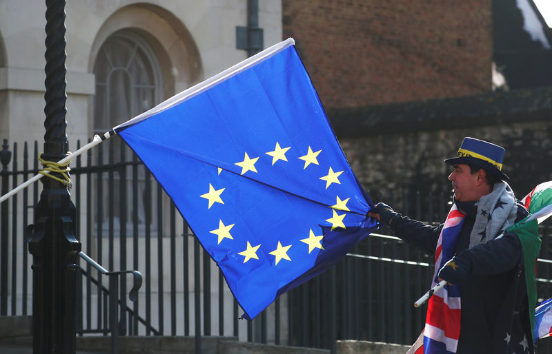 © Reuters. La UE exige poder "unilateral" sobre acceso de bancos de Reino Unido tras Brexit