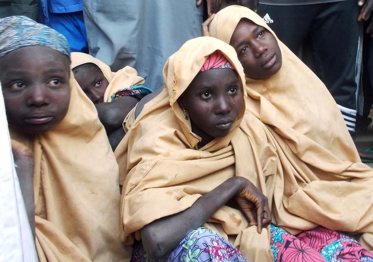 © Reuters. Meninas nigerianas libertadas por militantes do Boko Haram