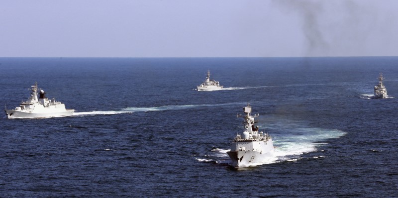 © Reuters. صحيفة: البحرية الصينية تجري تدريبات قتالية في بحر الصين الجنوبي