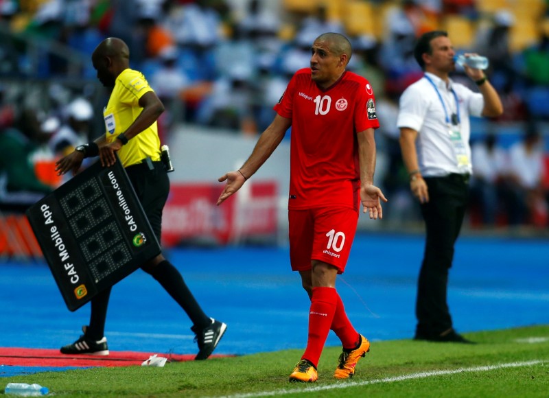 © Reuters. هدف بالخطأ يمنح تونس الفوز على إيران استعدادا لكأس العالم