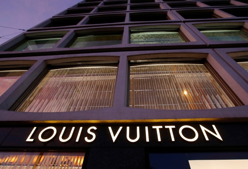 © Reuters. FILE PHOTO: A Louis Vuitton logo is pictured in Geneva