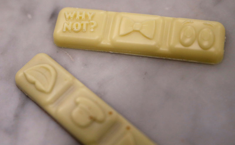 © Reuters. Bars of Nestle's new 'Milkybar Wowsomes' are displayed at their Product Technology Centre in York