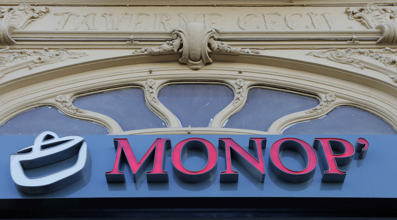 © Reuters. The logo of Monoprix is seen on a Monoprix supermarket in Nice