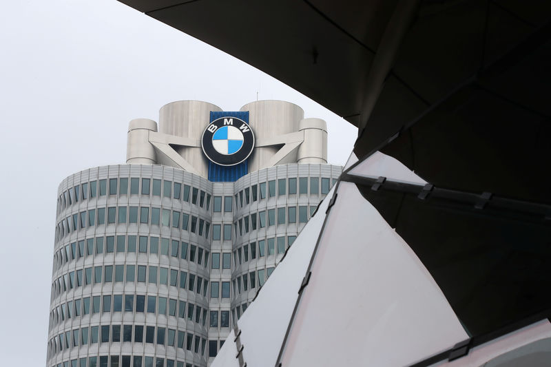 © Reuters. Headquarters of German luxury carmaker BMW in Munich, Germany