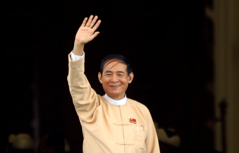© Reuters. برلمان ميانمار يختار رئيسا جديدا من حلفاء سو كي