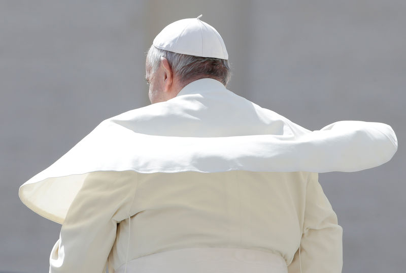 © Reuters. Papa Francisco na Praça de São Pedro, no Vaticano