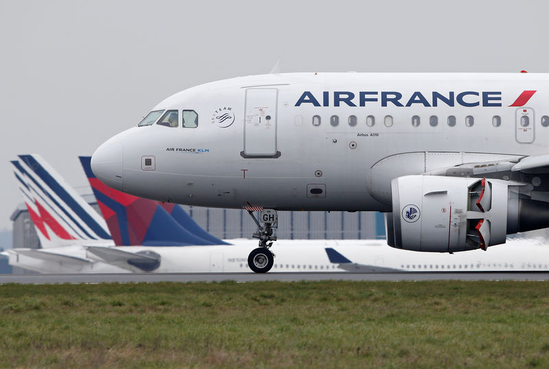 © Reuters. AIR FRANCE: L'INTERSYNDICALE DÉNONCE L'ABSENCE DE NÉGOCIATIONS