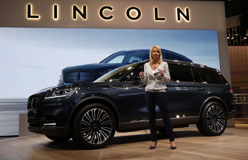 © Reuters. Lincoln's Falotico speaks next to 2019 Lincoln Aviator at the New York Auto Show in New York