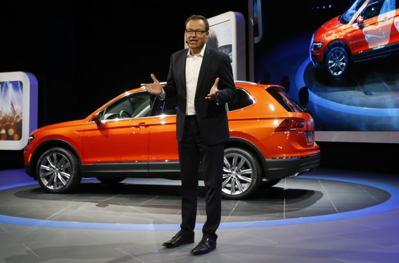 © Reuters. FILE PHOTO - Woebcken of Volkswagen Group of America speaks near a 2018 Tiguan during the North American International Auto Show in Detroit