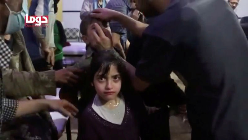 © Reuters. الخارجية الأمريكية: أعراض ضحايا دوما بسوريا تتسق مع التعرض لغاز أعصاب