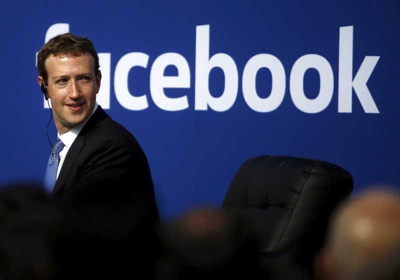 © Reuters. Mark Zuckerberg, presidente do Facebook, em evento na sede do Facebook em Menlo Park, Califórnia, EUA