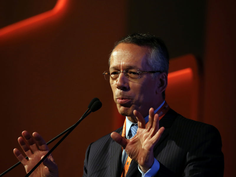 © Reuters. Cândido Bracher, presidente do Itaú Unibanco, durante reunião com investidores em São Paulo