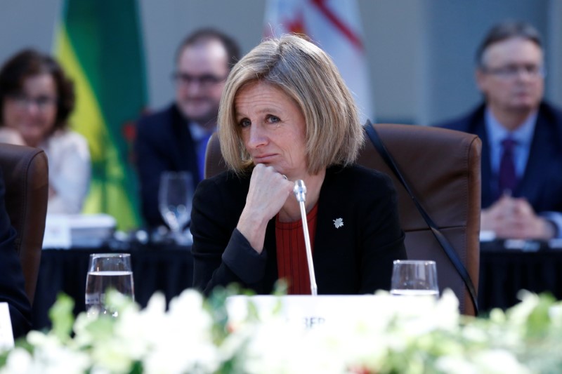 © Reuters. Alberta Premier Rachel Notley takes part in the First Ministers’ meeting in Ottawa
