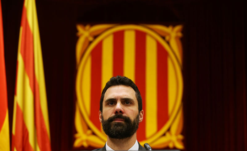 © Reuters. Presidente do Parlamento da Catalunha, Roger Torrent, durante sessão em Barcelona