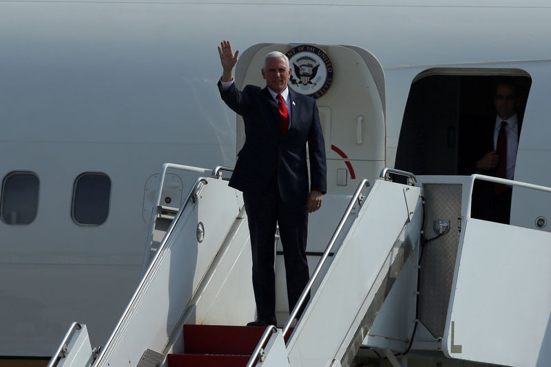 © Reuters. U.S. Vice President Mike Pence arrives at the airport for upcoming Summit of the Americas in Lima