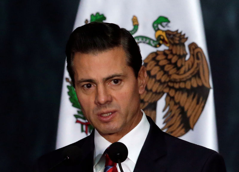 © Reuters. أمريكا والمكسيك وكندا تعجل بمحادثات نافتا مع اقتراب موعد الانتخابات بالمكسيك