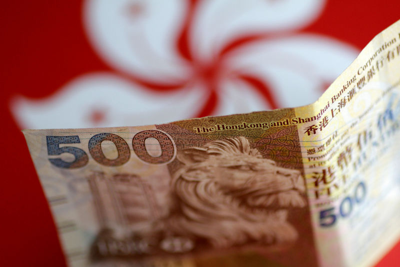 © Reuters. FILE PHOTO: Illustration photo of a Hong Kong dollar note