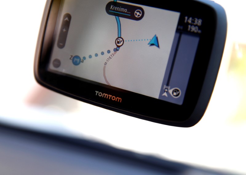 © Reuters. FILE PHOTO: TomTom navigation are seen in the car in this illustration taken
