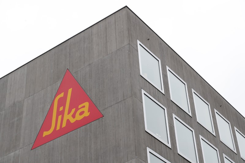 © Reuters. SIKA: LES VENTES DU 1ER TRIMESTRE UN PEU MEILLEURES QU'ATTENDU