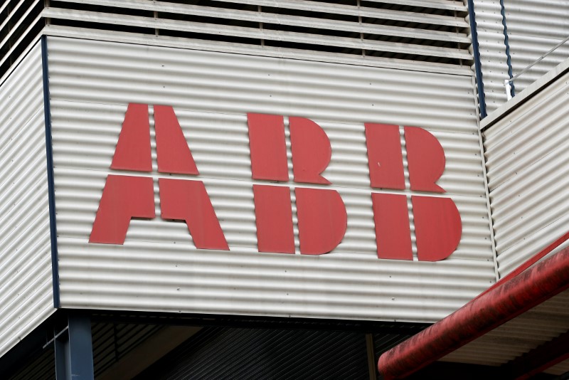 © Reuters. A logo is pictured on the ABB Secheron building in Meyrin near Geneva