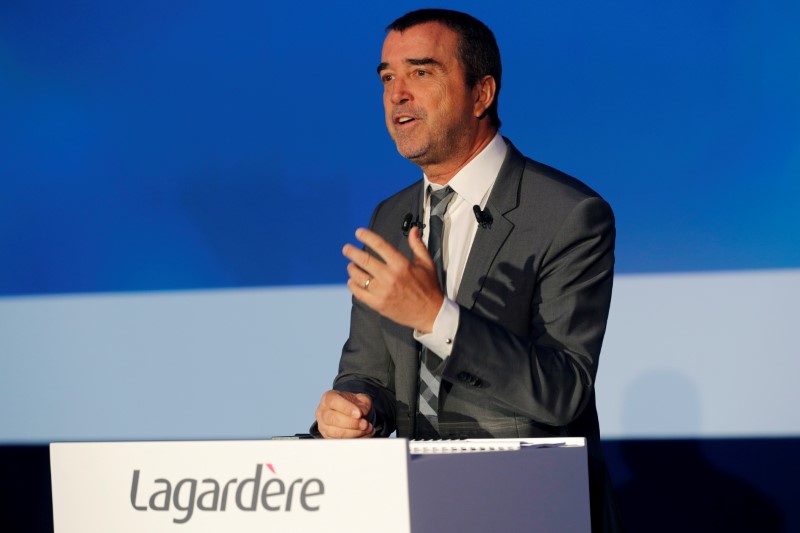 © Reuters. FILE PHOTO: Arnaud Lagardere, the head of French media group Lagardere, attends the groups annual general meeting in Pari