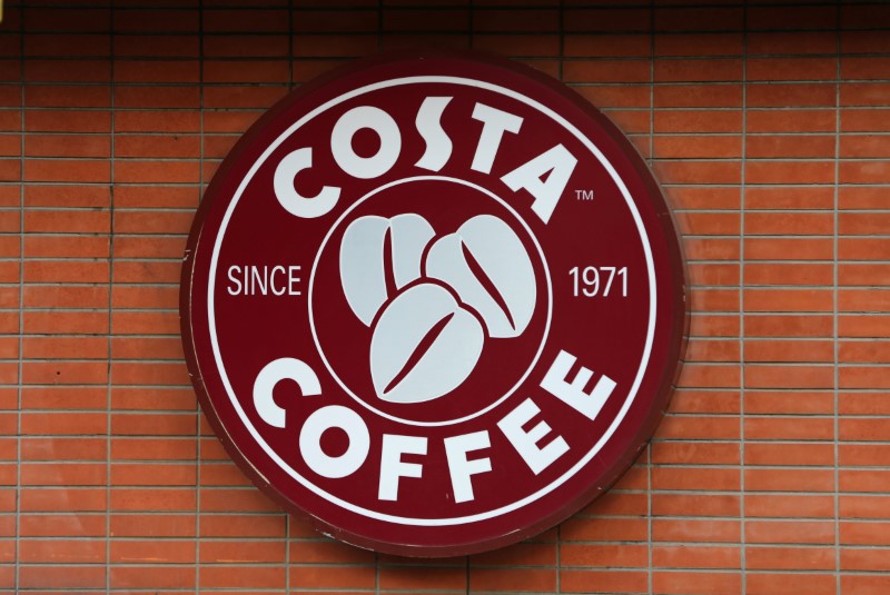© Reuters. كوستا البريطانية تتعهد بإعادة تدوير نصف مليار كوب قهوة بحلول 2020