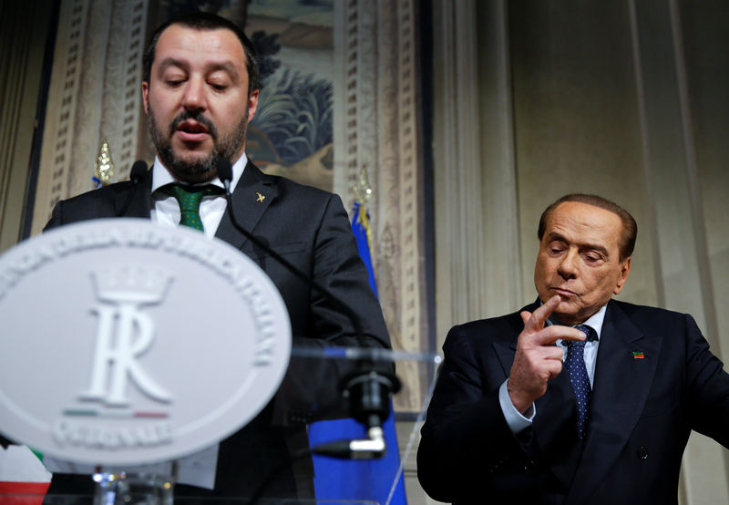 © Reuters. Governo, Salvini: "a disposizione personalmente" per preincarico