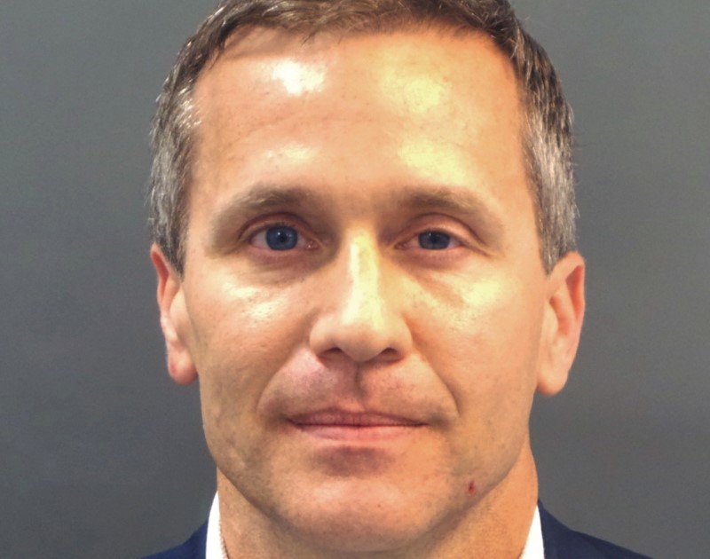 © Reuters. FILE PHOTO: Missouri Governor Eric Greitens appears in a police booking photo in St. Louis