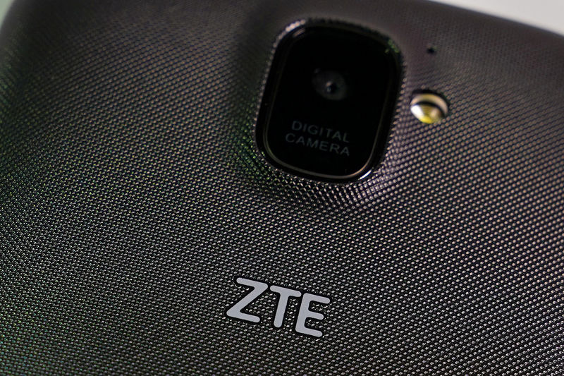 © Reuters. FILE PHOTO: A ZTE smart phone is pictured in this illustration