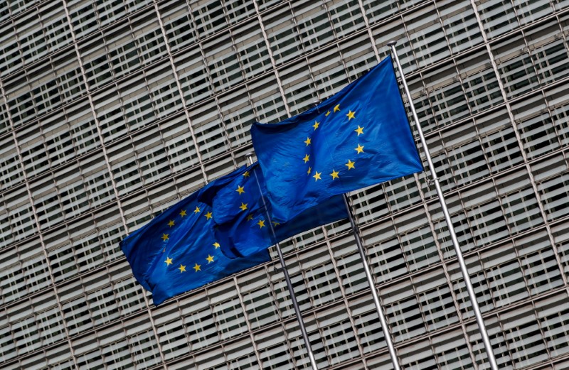 © Reuters. DETTE ET DÉFICITS PUBLICS EN BAISSE DANS LA ZONE EURO EN 2017