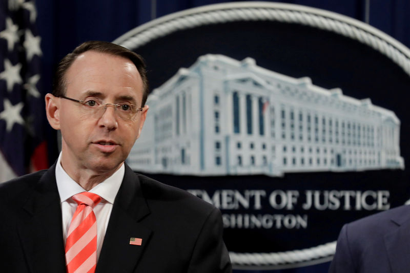 © Reuters. FILE PHOTO: Deputy Attorney General Rod Rosenstein speaks at a news conference