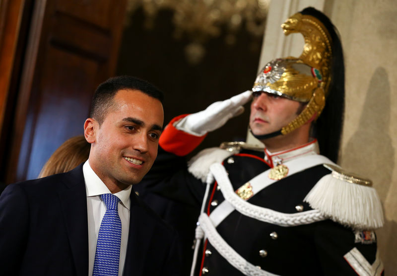 © Reuters. Il leader del Movimento 5 Stelle, Luigi Di Maio, al Quirinale