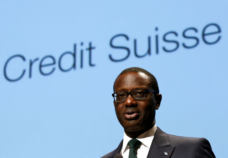 © Reuters. FILE PHOTO: Chief Executive Thiam of Swiss bank Credit Suisse speaks during the Forum 100 conference in Lausanne