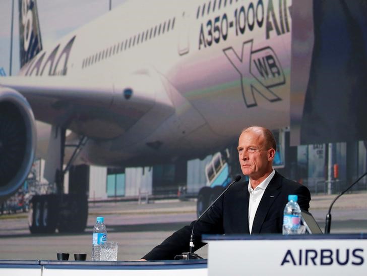 © Reuters. FILE PHOTO: Airbus CEO Tom Enders attends Airbus annual press conference on the 2017 financial results in Blagnac near Toulouse, France