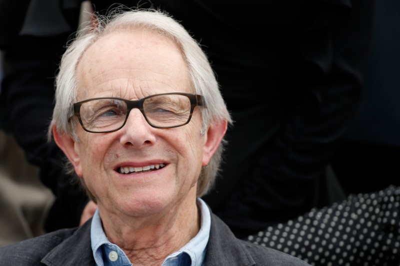 © Reuters. Cineasta Ken Loach no Festival de Cannes