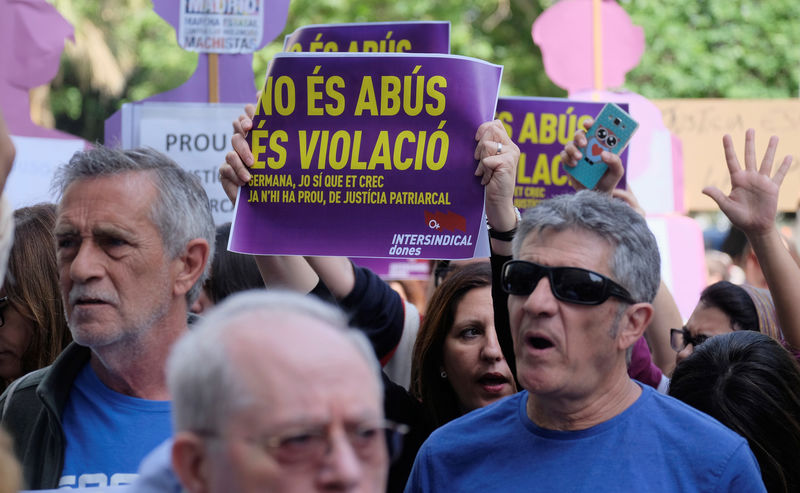 © Reuters. El Gobierno revisará la tipificación de los delitos sexuales tras la condena a 