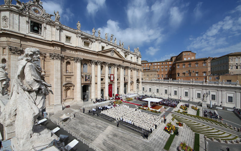 © Reuters. Las reformas financieras del Vaticano están bien asentadas, según un informe