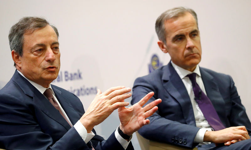 © Reuters. FILE PHOTO: Central Bank Governors attend ECB's Central Bank Communications Conference in Frankfurt
