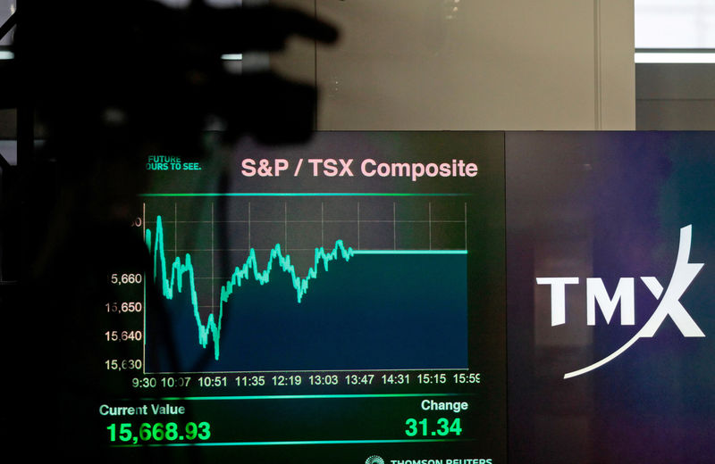 © Reuters. A darkened television studio is seen at the offices of TMX Group, which operates the Toronto Stock Exchange