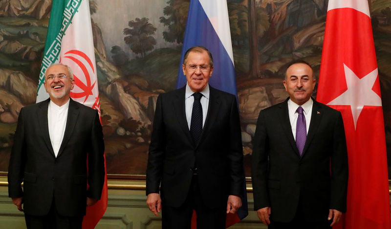 © Reuters. لافروف: على روسيا وتركيا وإيران مساعدة سوريا في القضاء على الإرهابيين