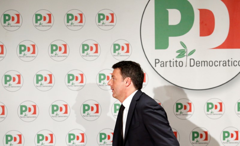 © Reuters. L'ex segretario del Pd Matteo Renzi