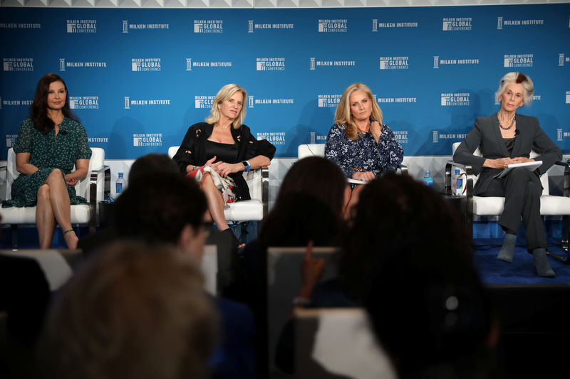 © Reuters. Judd, Kennedy, Witt and MacKinnon speak on a panel at the Milken Institute's 21st Global Conference in Beverly Hills