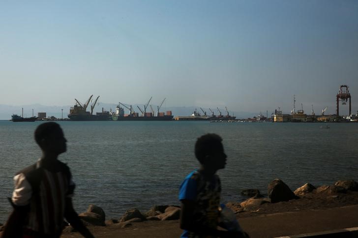 © Reuters. إعلام حكومي: إثيوبيا تخطط للاستحواذ على حصة في ميناء جيبوتي