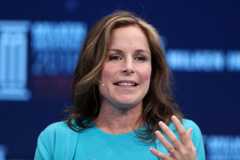 © Reuters. Dawn Fitzpatrick, Chief Investment Officer, Soros Fund Management, speaks at the Milken Institute's 21st Global Conference in Beverly Hills