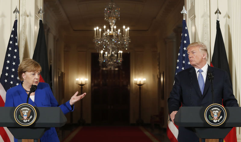 © Reuters. U.S. President Trump and German Chancellor Merkel hold joint news conference at the White House in Washington