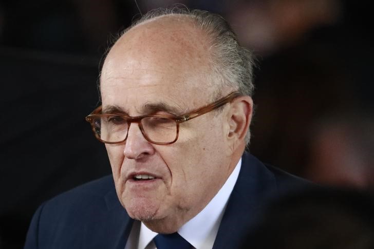 © Reuters. Giuliani dice que Trump devolvió 130.000 dólares que su abogado pagó para silenciar a estrella porno