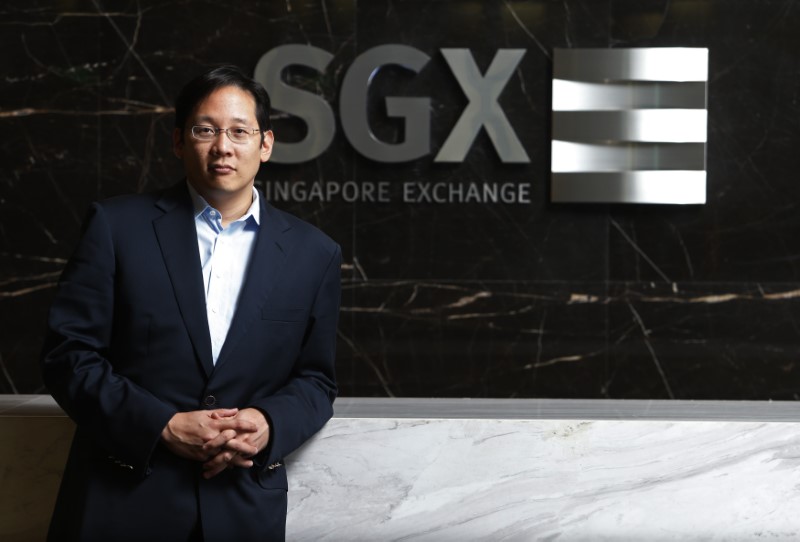 © Reuters. FILE PHOTO: Singapore Exchange (SGX)'s Head of Derivatives Michael Syn poses during a Reuters FX interview in Singapore