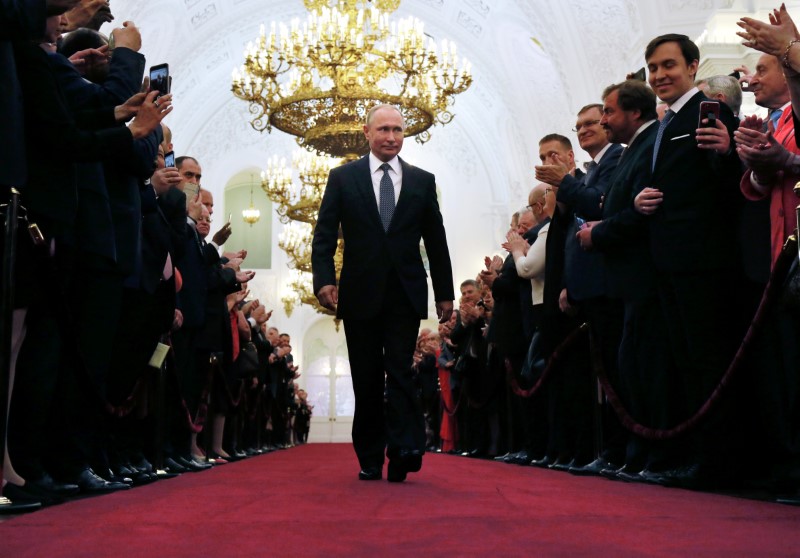 © Reuters. Presidente russo, Vladimir Putin, durante cerimônia de posse no Kremlin