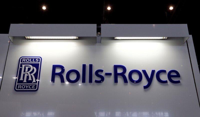 © Reuters. FILE PHOTO: A Rolls-Royce logo is pictured on the company booth during the European Business Aviation Convention & Exhibition (EBACE) at Cointrin airport in Geneva